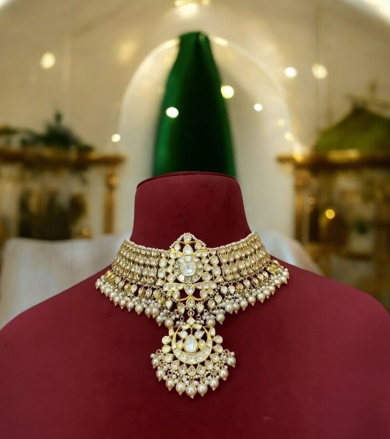 Polki Kundan Gold Choker image 1