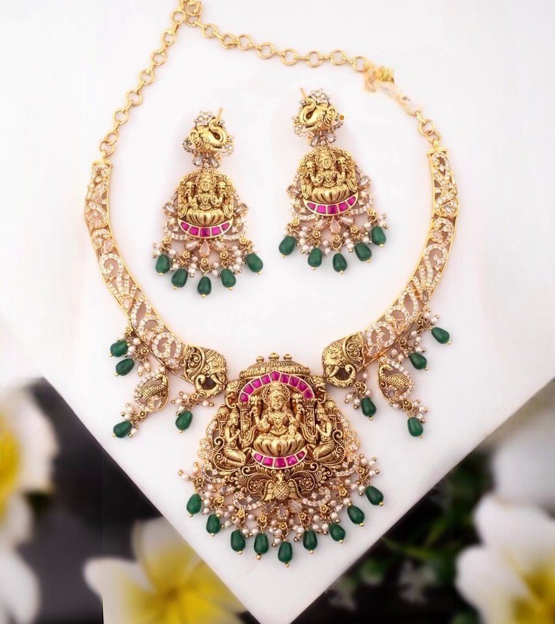 Jadau Kundhan Necklace image 1