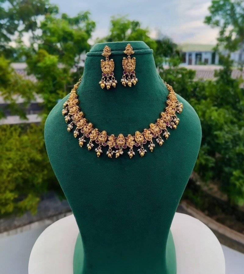 Brass Metal Unique Design Necklace Set image 1