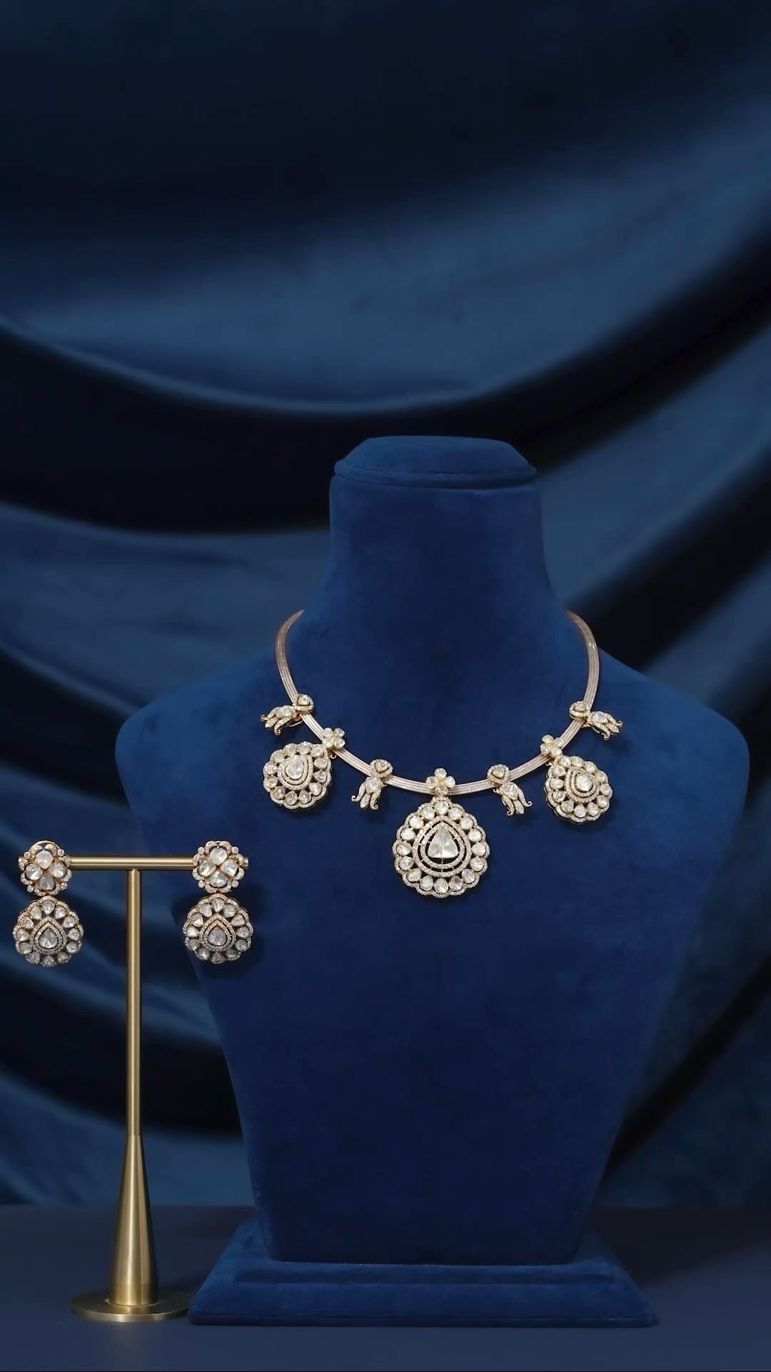 Dainty Kanti Necklace image 1