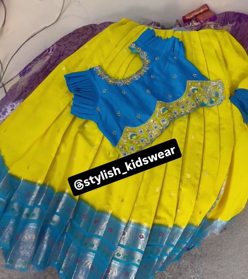 Banaras Silk Lehanga image 1