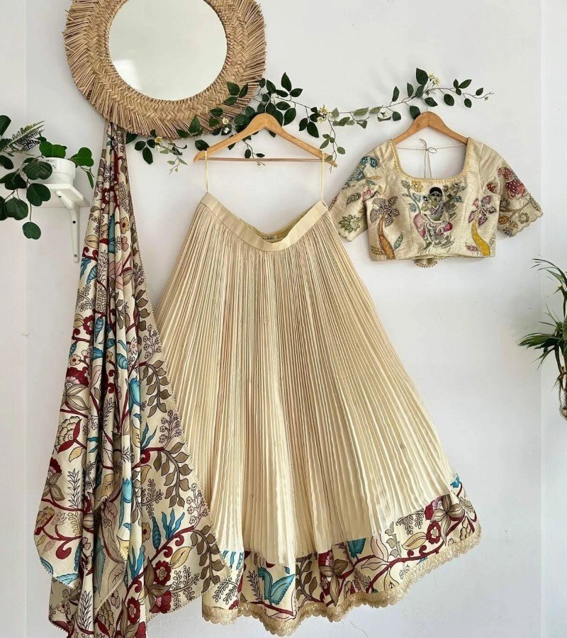White and Gold Kalamkari Tissue Lehenga image 1