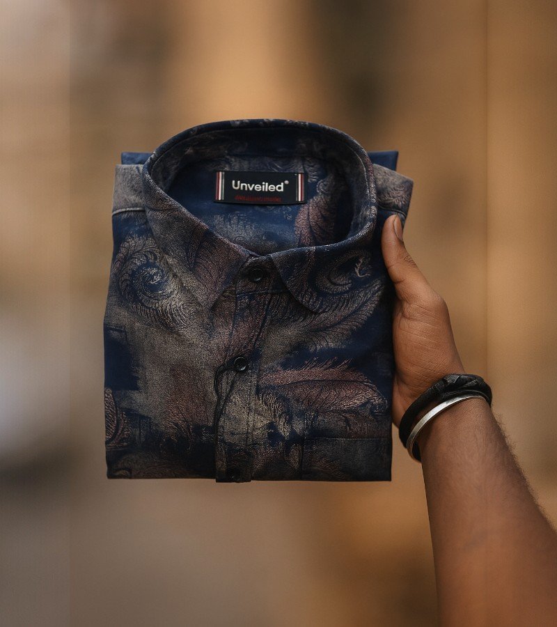 Men's Long-Sleeved Button-Down Shirt image 2