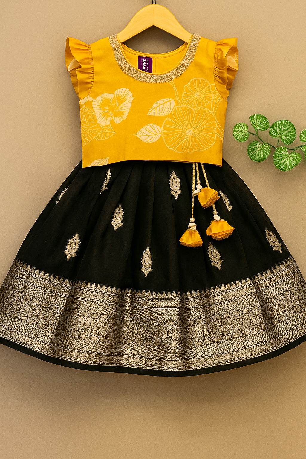 Unique Lehenga image 1