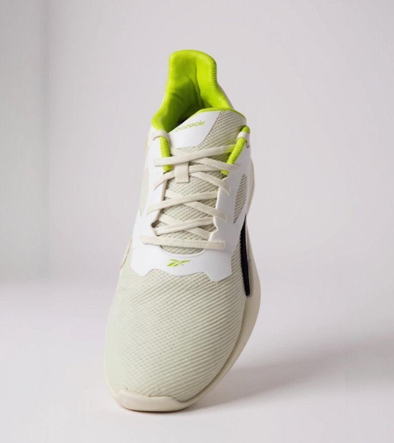 Running Shoes image 3