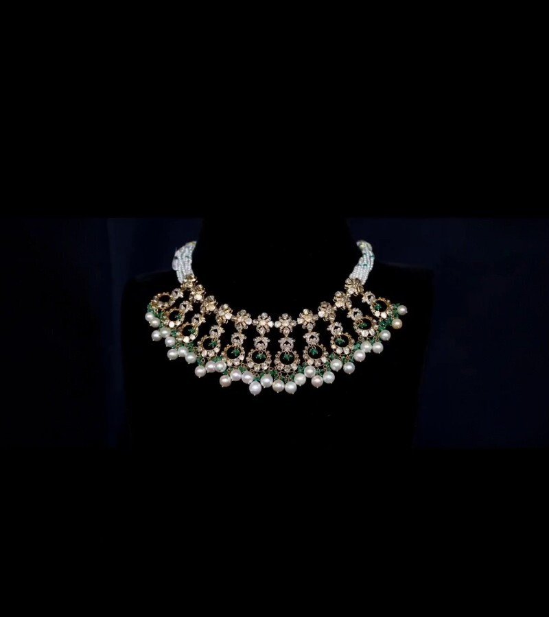 Necklace image 1