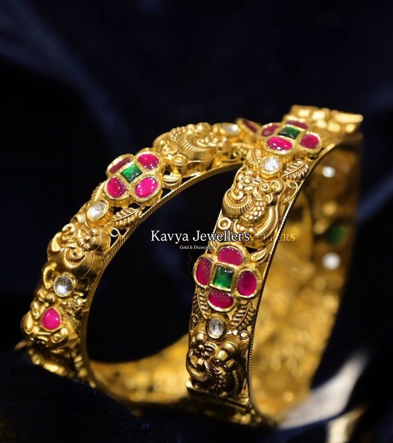 Nakshi Kundan Bangles image 4