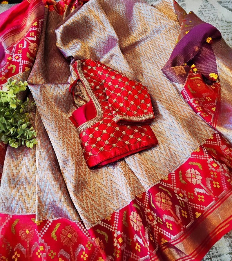 Jamavar Zari Kota Tissue image 4