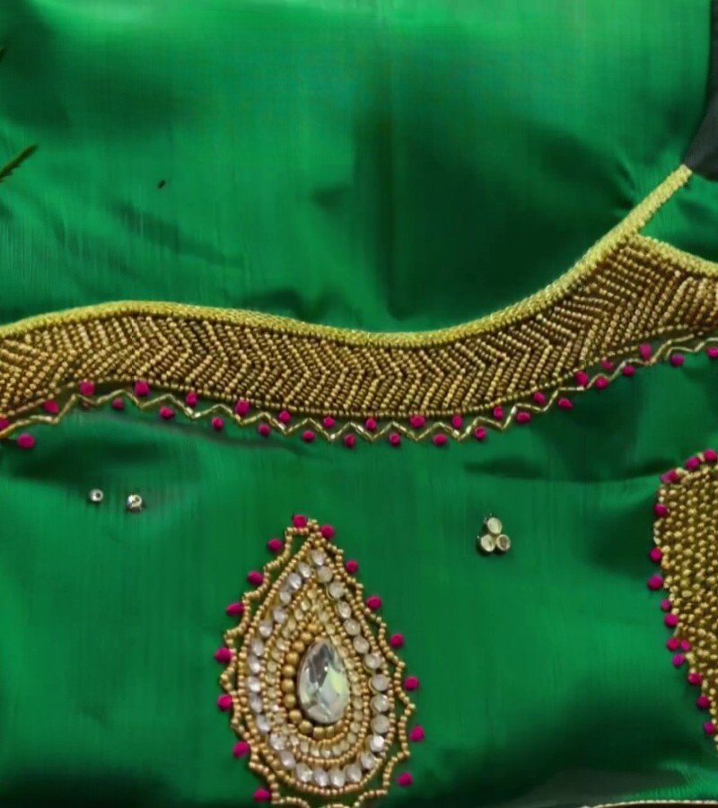 Jardoji and Thread Maggamwork Blouse image 3