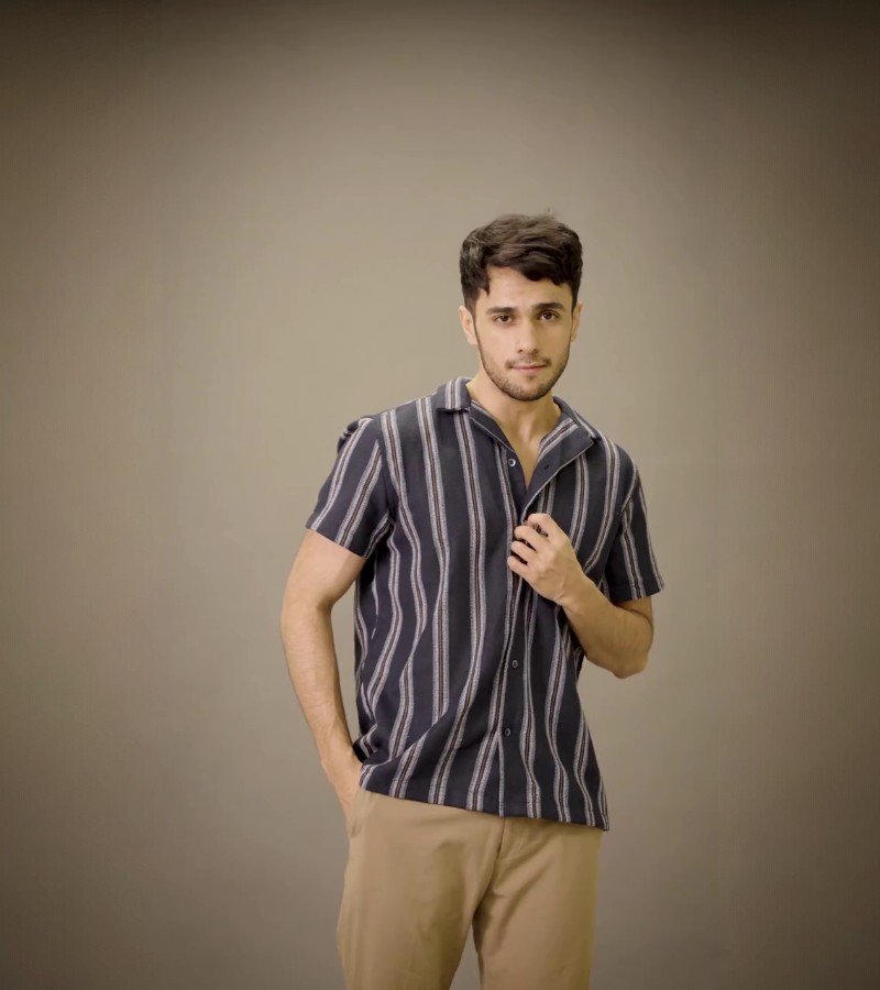 Texture Stripe Shirts image 2