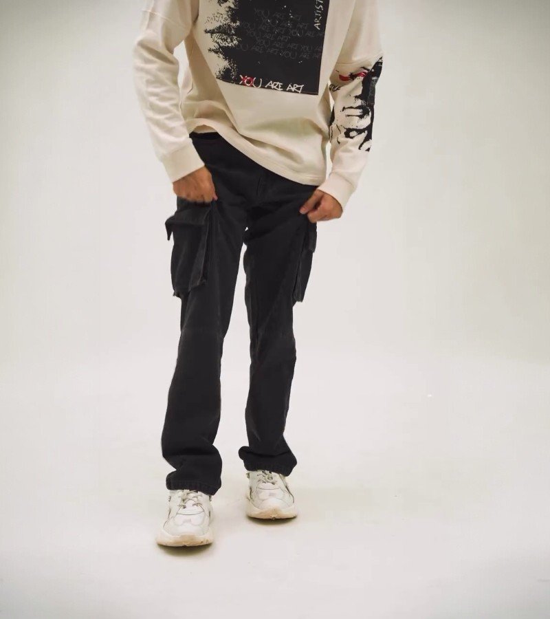 Versatile Cargo Jeans image 3