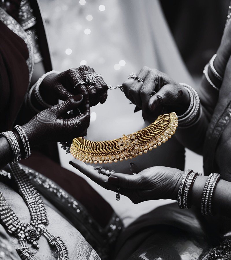 22-Karat Gold Necklace image 2