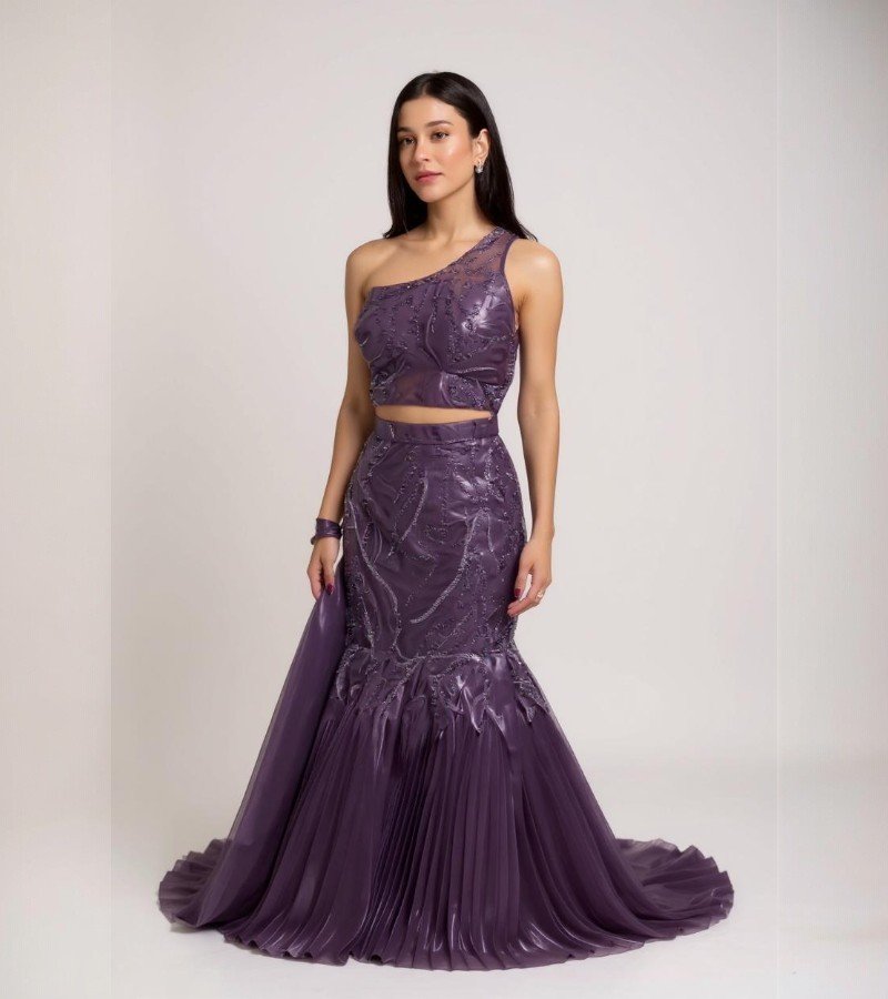 Fish-Cut Lehenga image 3