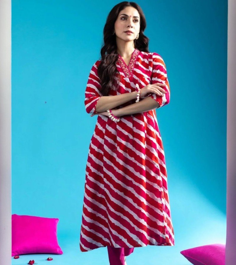 Leheriya Printed Kurta with Bottom Set image 3