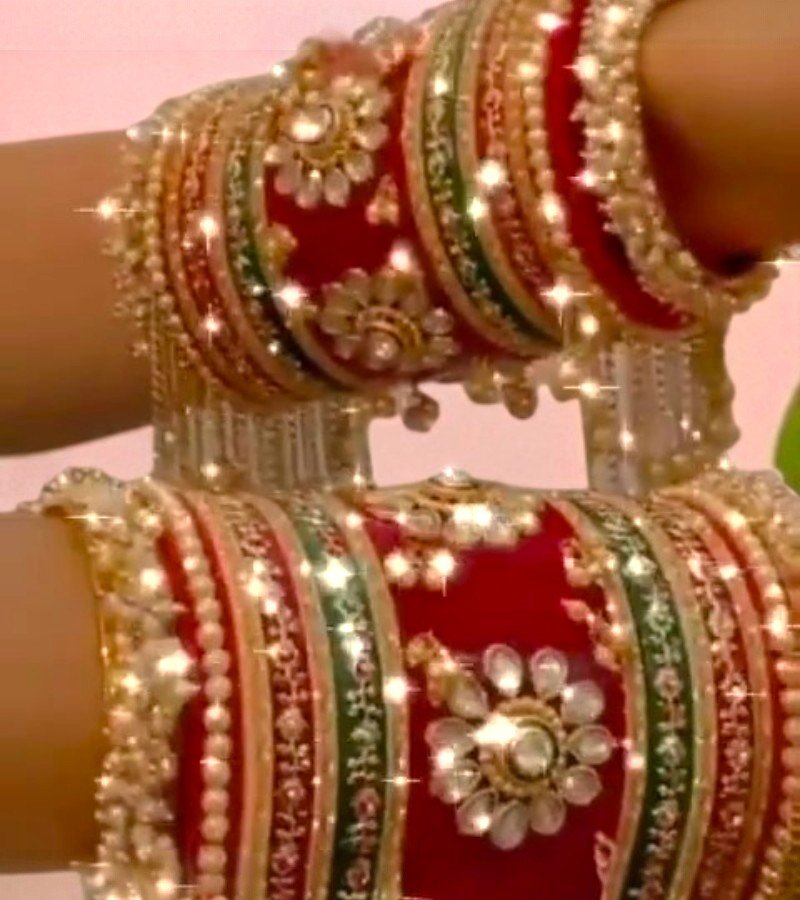 Royal Rajasthani Bridal Chooda Set with Pearl Hangings image 1