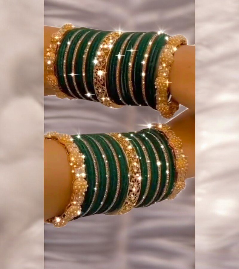 Emerald Glow Bridal Chooda Set with Golden Cutwork image 1