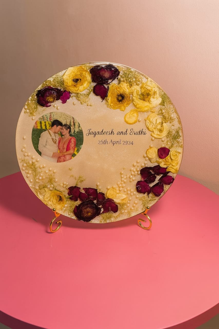 Personalized Wedding Resin Memory Frame image 2