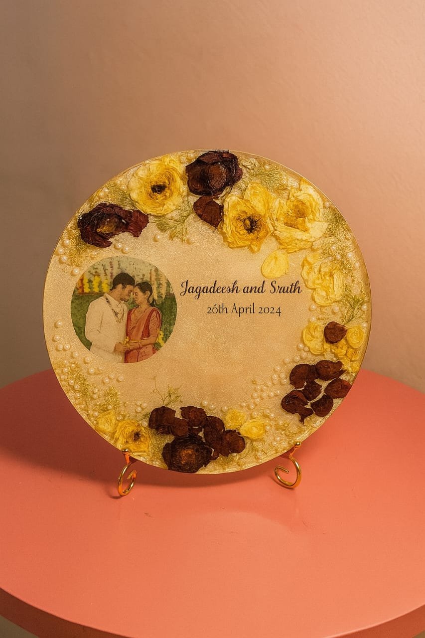 Personalized Wedding Resin Memory Frame image 4