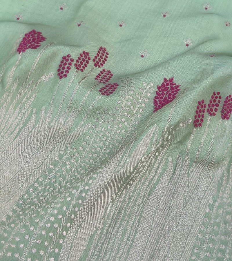 Olive Green Handloom Banarasi Ektara Silk Saree image 2