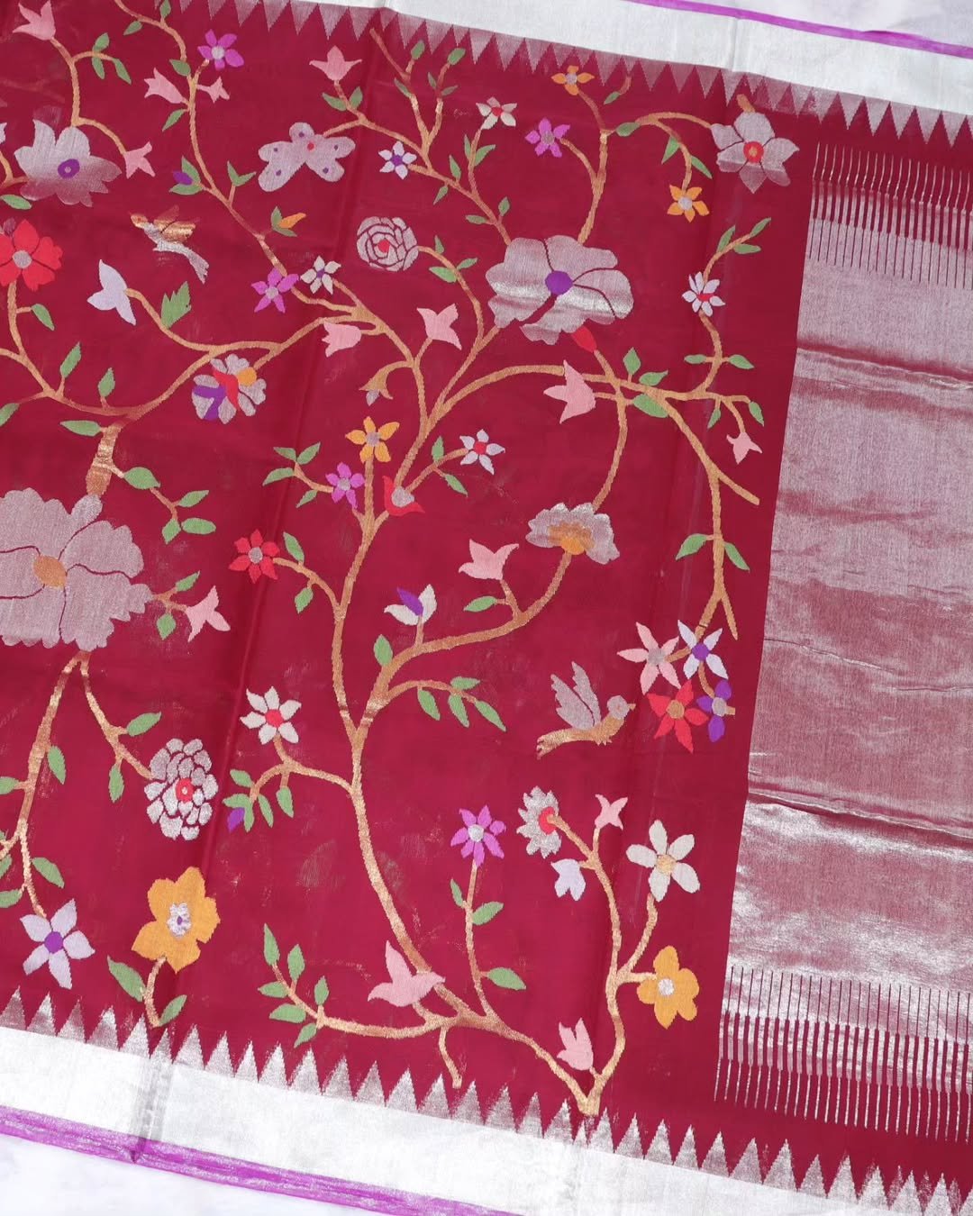 Ruby Garden Handloom Cotton Saree image 1